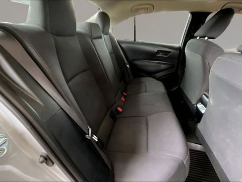 Used 2024 Toyota Corolla LE image 20