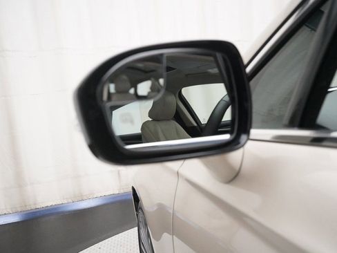 Used 2017 Ford Fusion Titanium image 26