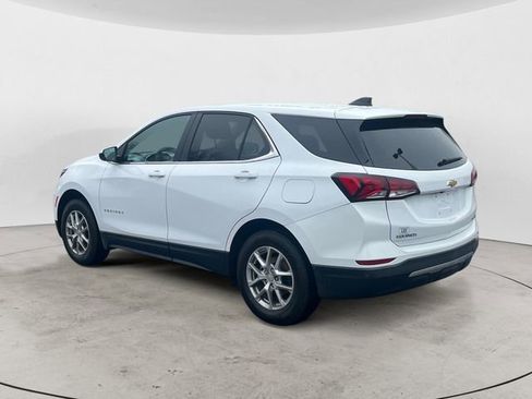 Used 2024 Chevrolet Equinox LT image 3