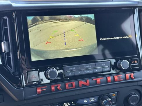 Certified 2025 Nissan Frontier PRO-4X w/ Interior Protection Package AWD/4WD image 31