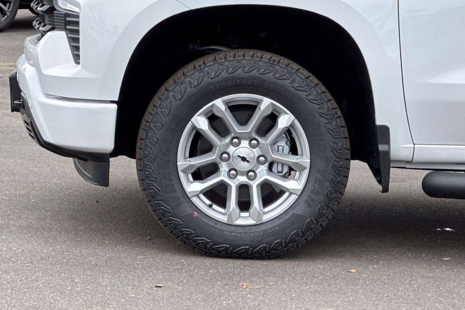 New 2026 Chevrolet Silverado 1500 RST w/ Safety Package AWD/4WD image 36