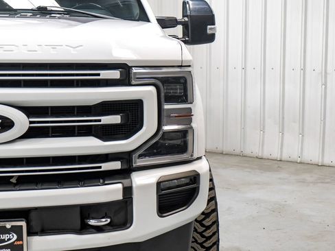 Used 2022 Ford F350 Platinum w/ FX4 Off-Road Package AWD/4WD image 49