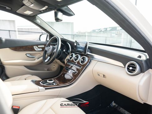 Used 2018 Mercedes-Benz C 300 C 300 w/ Premium Package image 11