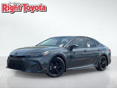 New 2026 Toyota Camry SE w/ Convenience Package