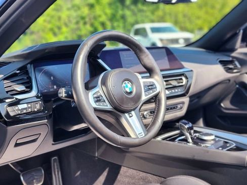 Used 2024 BMW Z4 sDrive30i w/ Premium Package RWD image 14