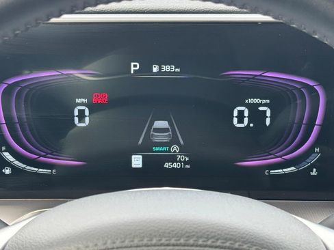 Used 2025 Kia Telluride S image 15