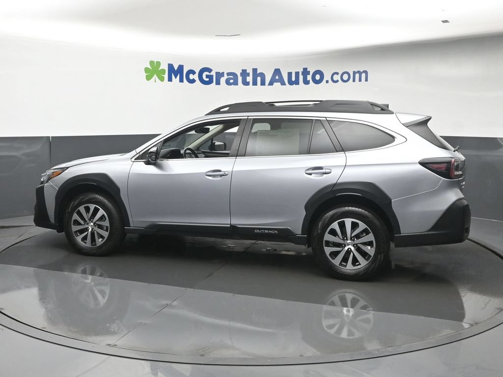 Used 2025 Subaru Outback Premium AWD/4WD image 23