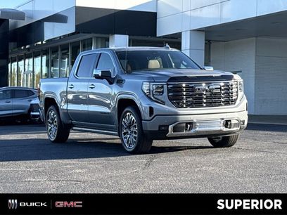 New 2026 GMC Sierra 1500 Denali Ultimate w/ LPO, Black Badging Package