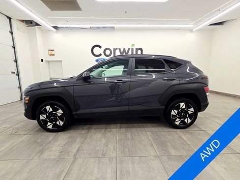 Used 2025 Hyundai Kona SEL AWD/4WD image 2