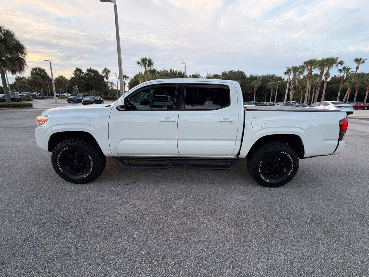 Used 2019 Toyota Tacoma SR w/ SR Convenience Package RWD image 2