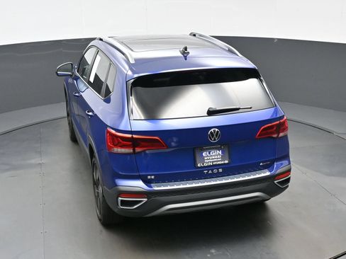 Used 2024 Volkswagen Taos SE w/ Panoramic Sunroof Package AWD/4WD image 38