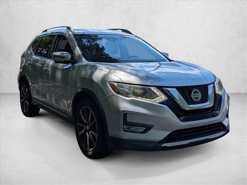 Used 2019 Nissan Rogue SL FWD image 3