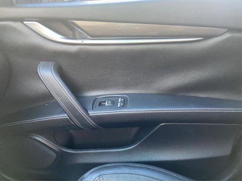 Used 2016 Maserati Ghibli image 30