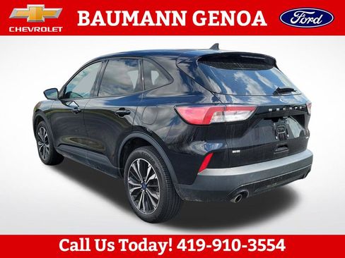 Used 2022 Ford Escape SE w/ SE Sport Appearance Package AWD/4WD image 8