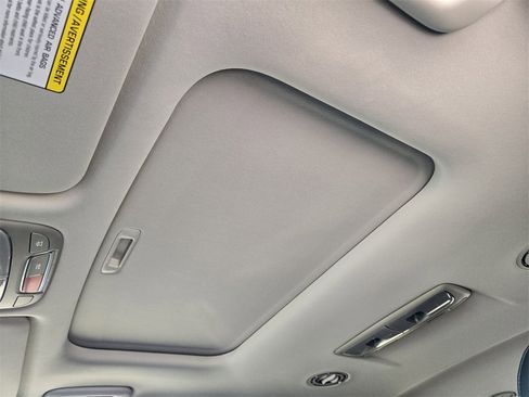 New 2025 Kia Telluride EX image 18