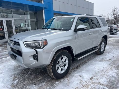 Used 2023 Toyota 4Runner SR5 Premium w/ Moonroof Package image 2