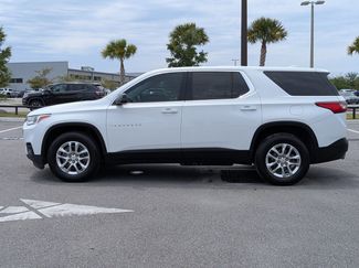 Used 2021 Chevrolet Traverse LS FWD video 2