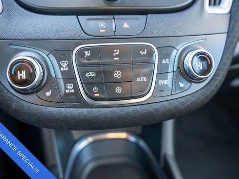 Used 2024 Chevrolet Malibu LT w/ Sport Edition image 24