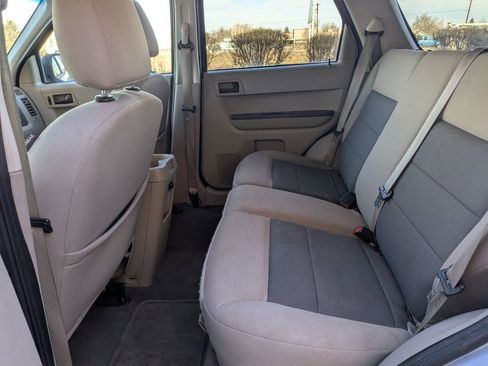 Used 2008 Ford Escape image 16