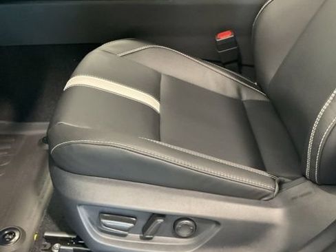 New 2026 Toyota Camry SE FWD image 19