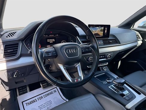 Used 2018 Audi SQ5 Prestige image 10