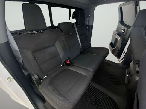 Used 2021 Chevrolet Silverado 1500 LT Trail Boss w/ Convenience Package II AWD/4WD image 12