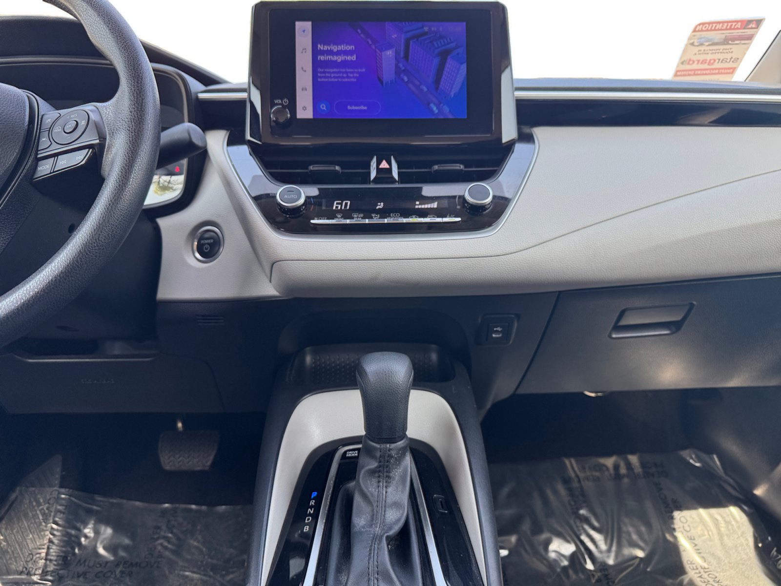 Used 2023 Toyota Corolla LE w/ LE Convenience Package FWD image 11