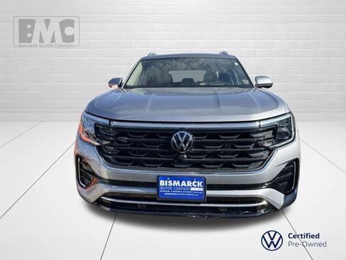 Certified 2024 Volkswagen Atlas SEL Premium R-Line image 2