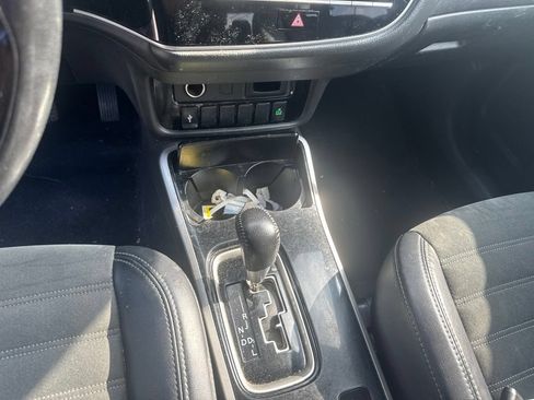 Used 2020 Mitsubishi Outlander SE AWD/4WD image 13