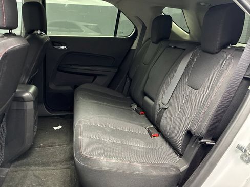 Used 2017 Chevrolet Equinox LS FWD image 11