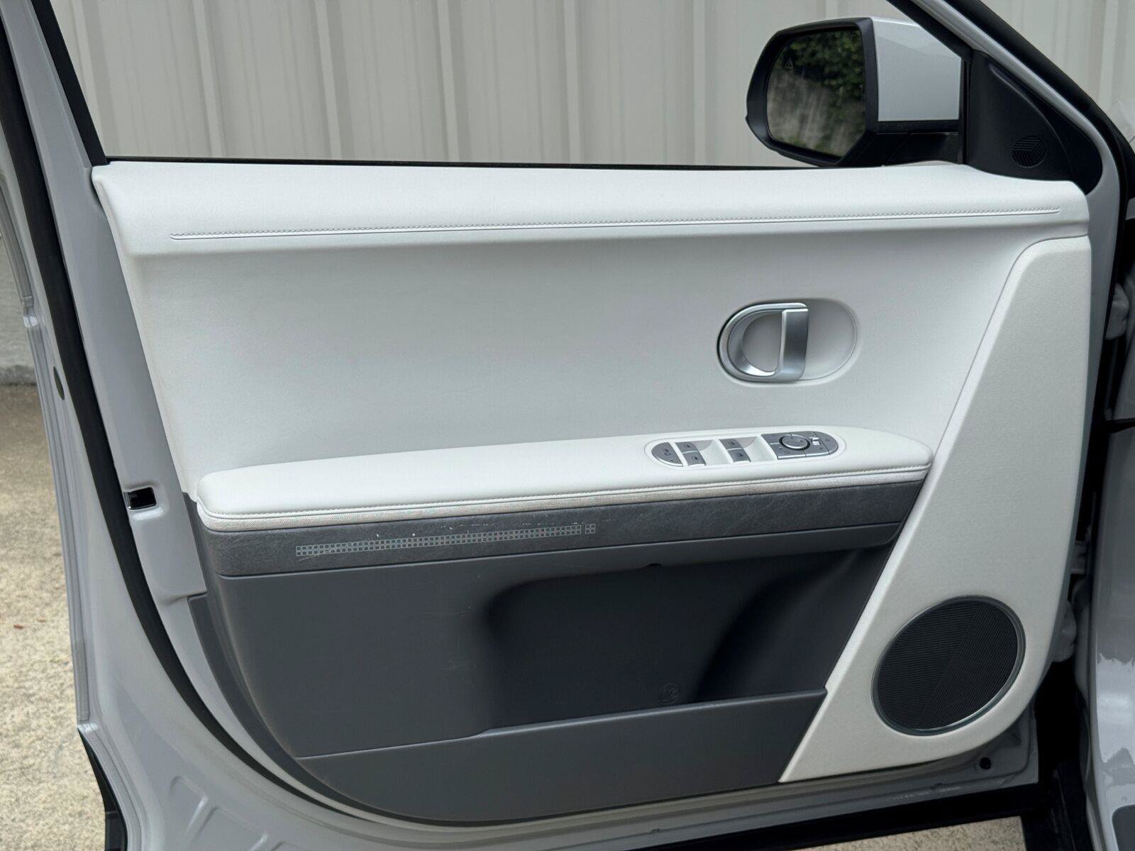 Used 2023 Hyundai Ioniq 5 SEL RWD image 40