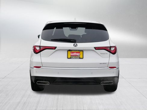 Used 2023 Acura MDX SH-AWD w/ Technology Package image 6