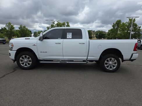 Used 2023 RAM 2500 Laramie AWD/4WD image 11