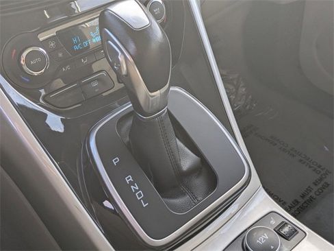 Used 2013 Ford C-MAX SEL image 19