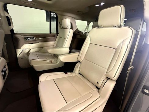 Certified 2022 GMC Yukon XL Denali image 19