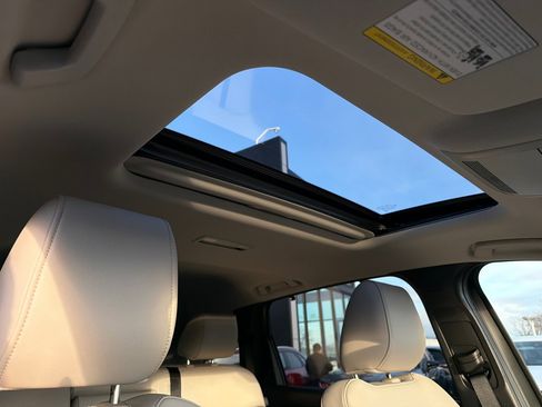 New 2026 MAZDA CX-70 3.3 Turbo w/ Preferred Package image 12