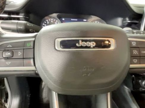 Used 2022 Jeep Compass Limited w/ Mopar Graphics Package AWD/4WD image 19