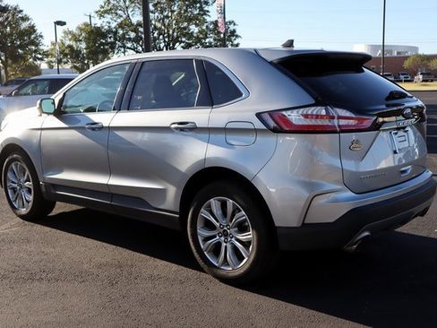 Used 2024 Ford Edge Titanium image 16