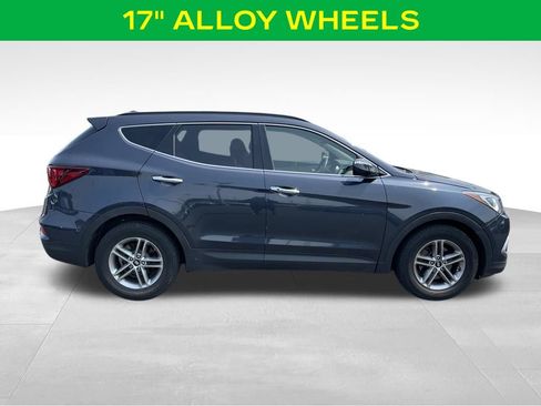 Used 2017 Hyundai Santa Fe Sport w/ 2.4L Value Package 06 AWD/4WD image 4