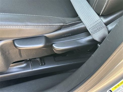 Used 2024 Buick Encore GX Sport Touring image 31