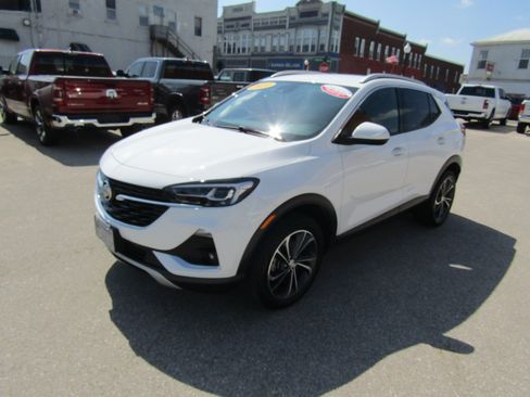 Used 2021 Buick Encore GX Essence AWD/4WD image 7