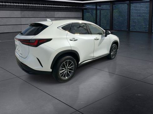Certified 2025 Lexus NX 250 FWD w/ Towing Package (2000 Lbs) image 8