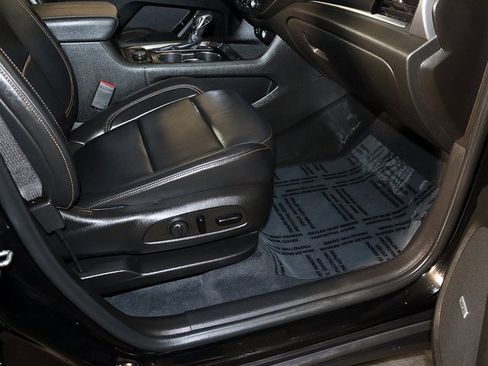 Used 2021 Chevrolet Traverse RS w/ LPO, Floor Liner Package image 37