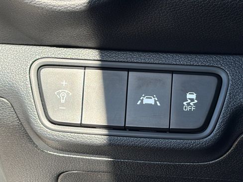 Certified 2021 Kia Forte LXS FWD image 18