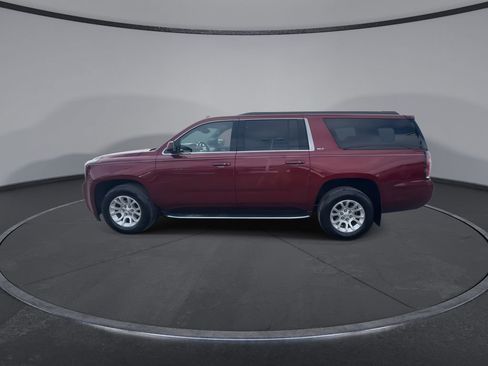Certified 2017 GMC Yukon XL SLT w/ Open Road Package image 5