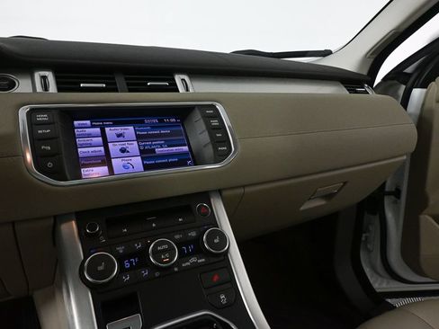 Used 2013 Land Rover Range Rover Evoque Pure Plus AWD/4WD image 11