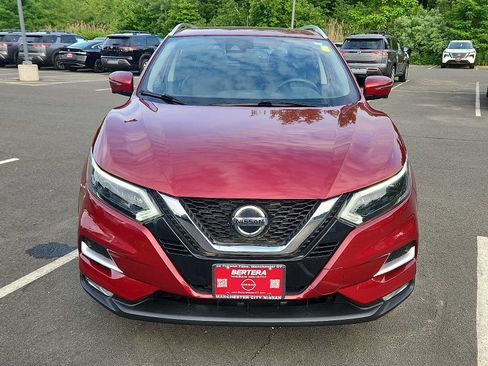 Used 2020 Nissan Rogue Sport SL w/ Premium Package AWD/4WD image 2