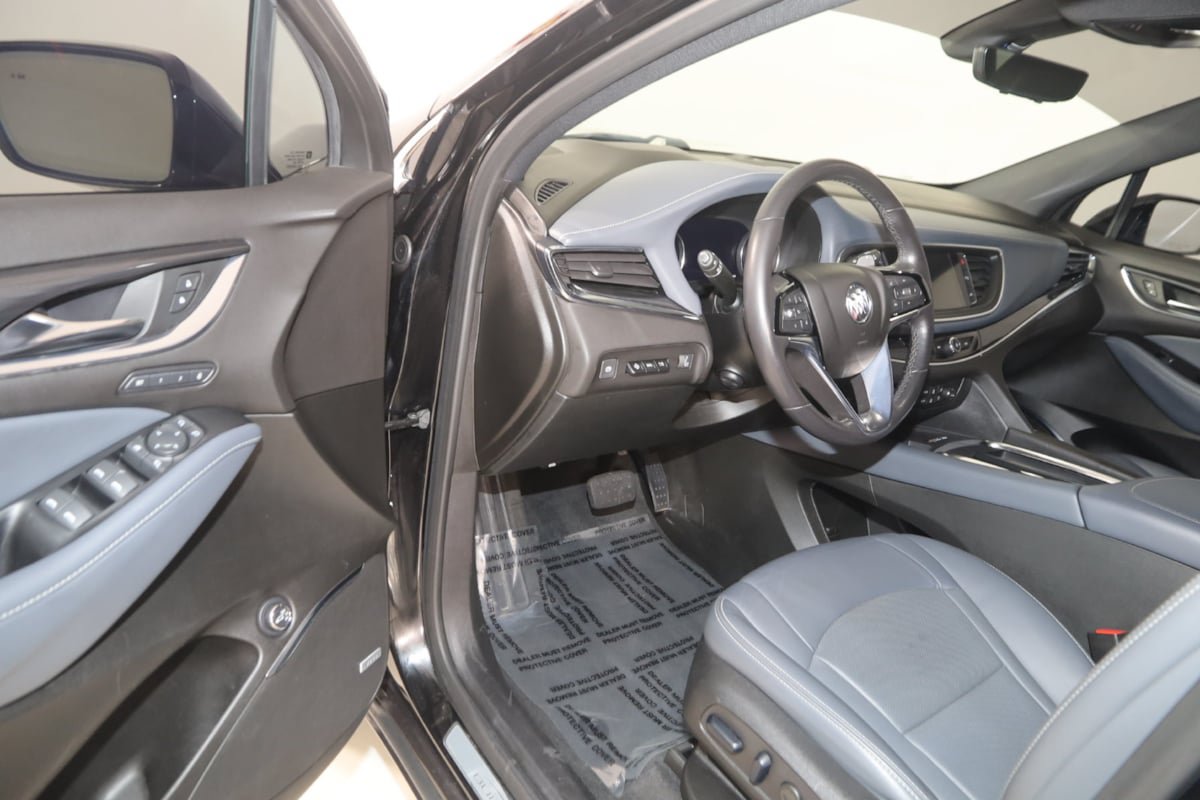 Used 2024 Buick Enclave Premium FWD image 39