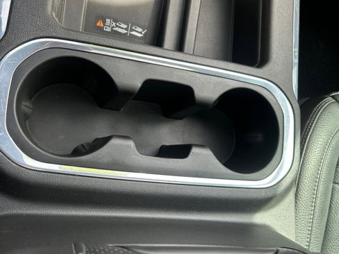 Used 2021 GMC Sierra 1500 Denali w/ Denali Ultimate Package image 18