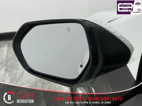 Used 2023 Toyota Corolla LE FWD image 23